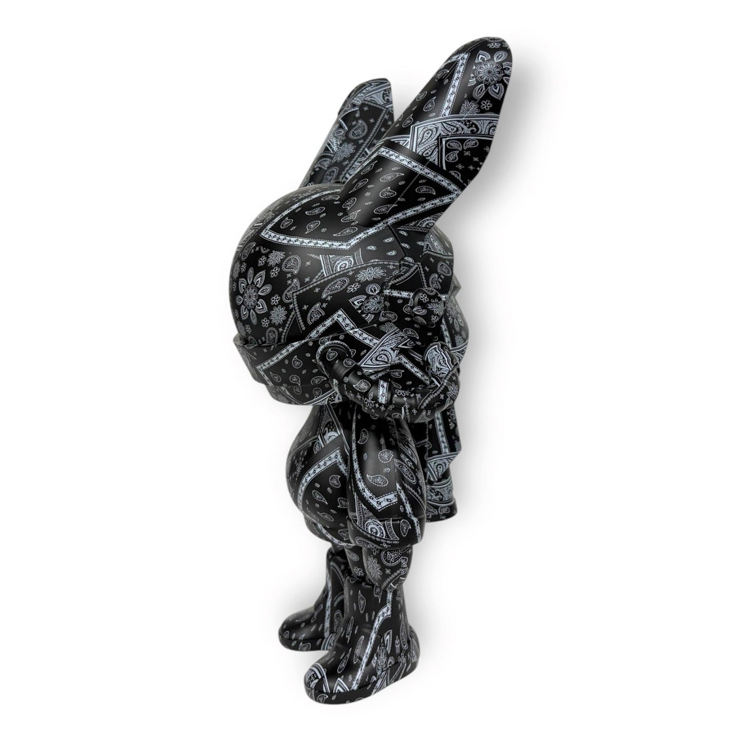 ROBBi Black Paisley 400%